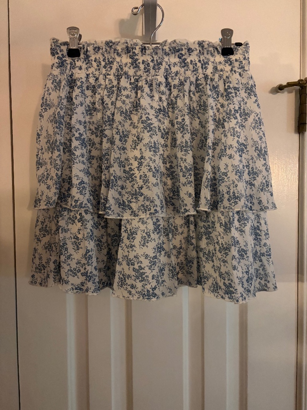 Vestique Tiered Mini Skirt - Blue Flowers